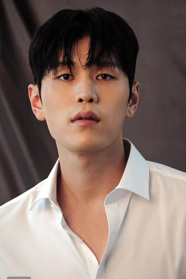 이창민