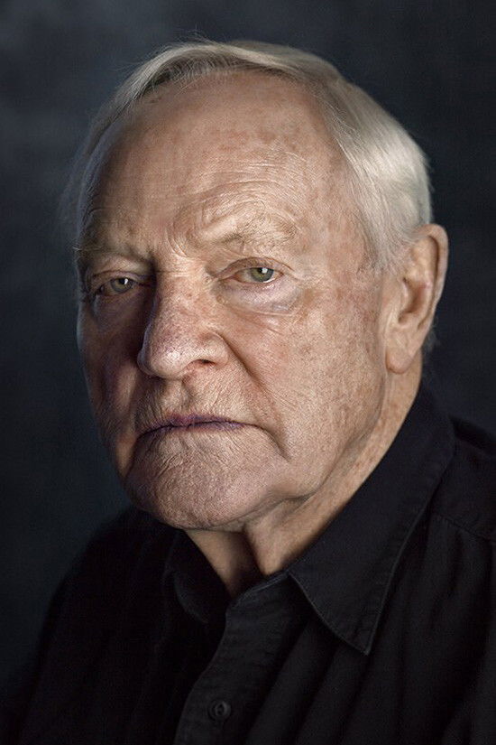 Julian Glover
