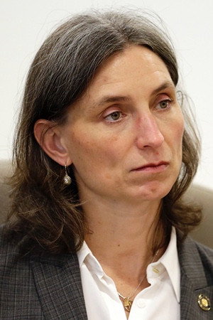 Maxine Dexter