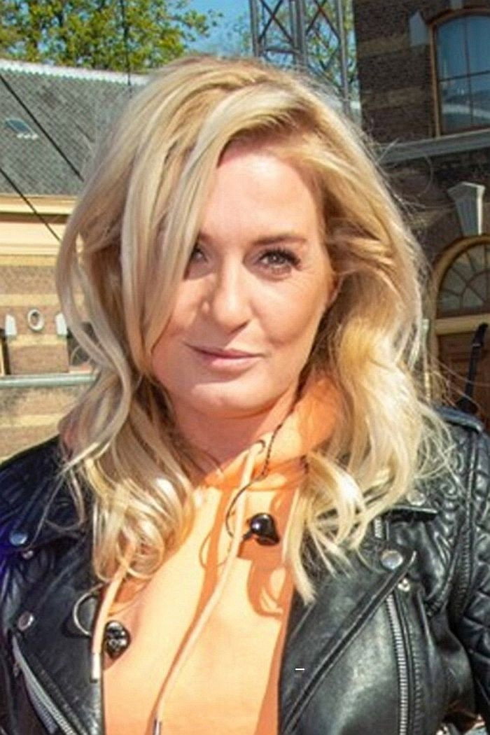 Sanne Hans