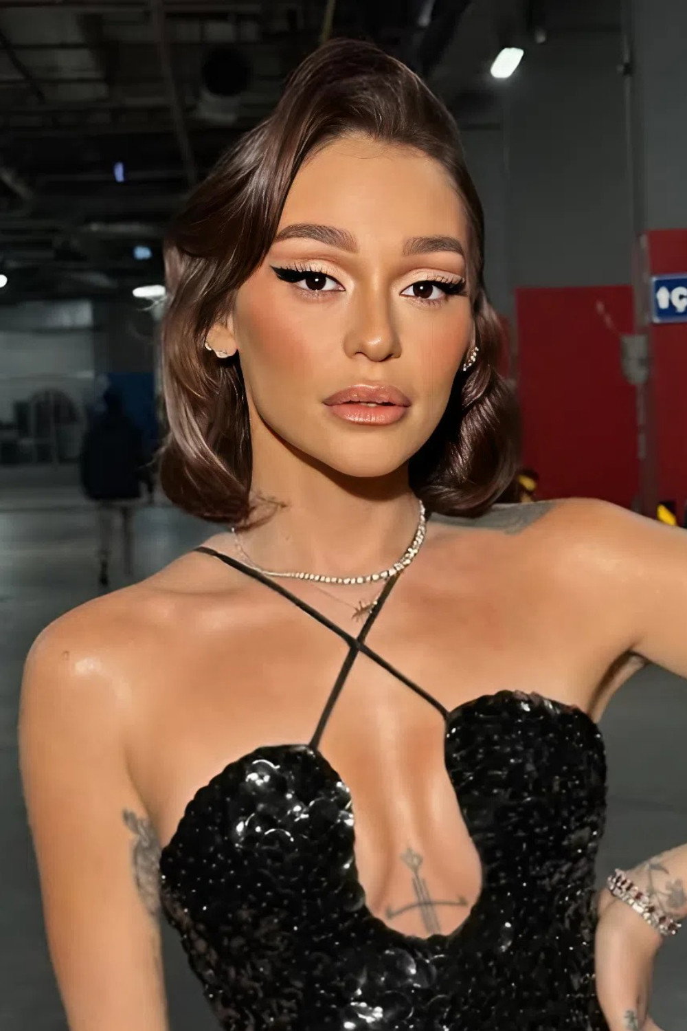 Alya Şahinler