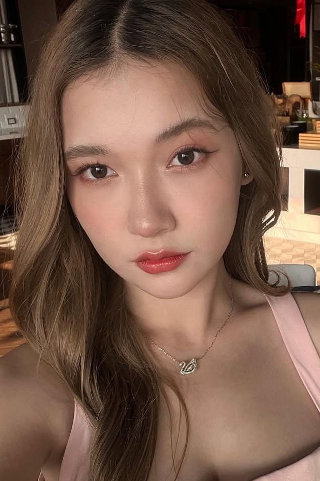 Azura Belva Emma Denise