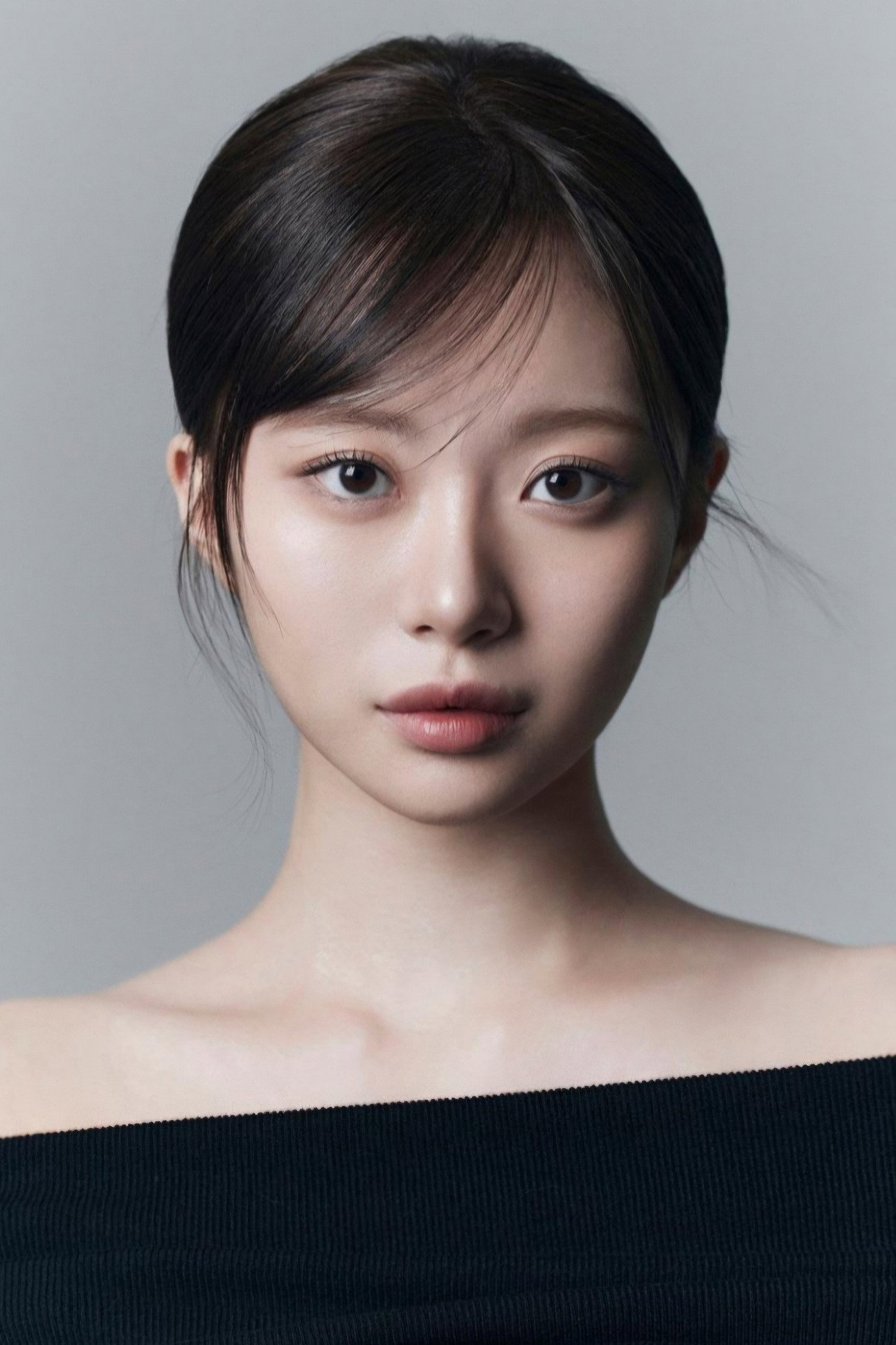 김아인