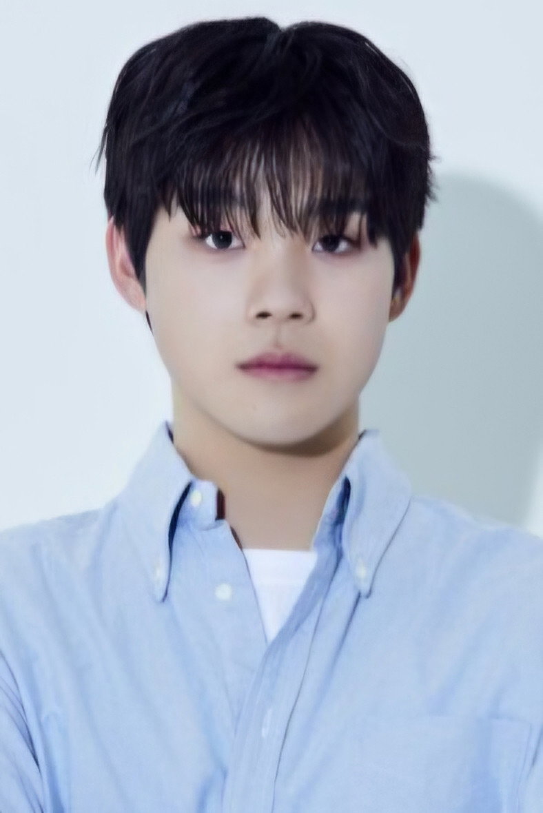 박민석