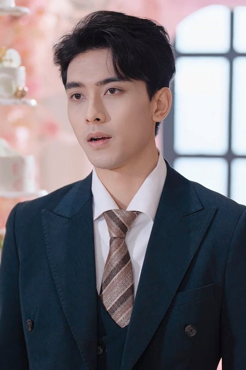 Wei Ruo Chen
