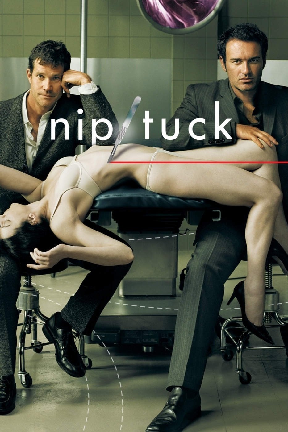 Nip/Tuck, a golpe de bisturí