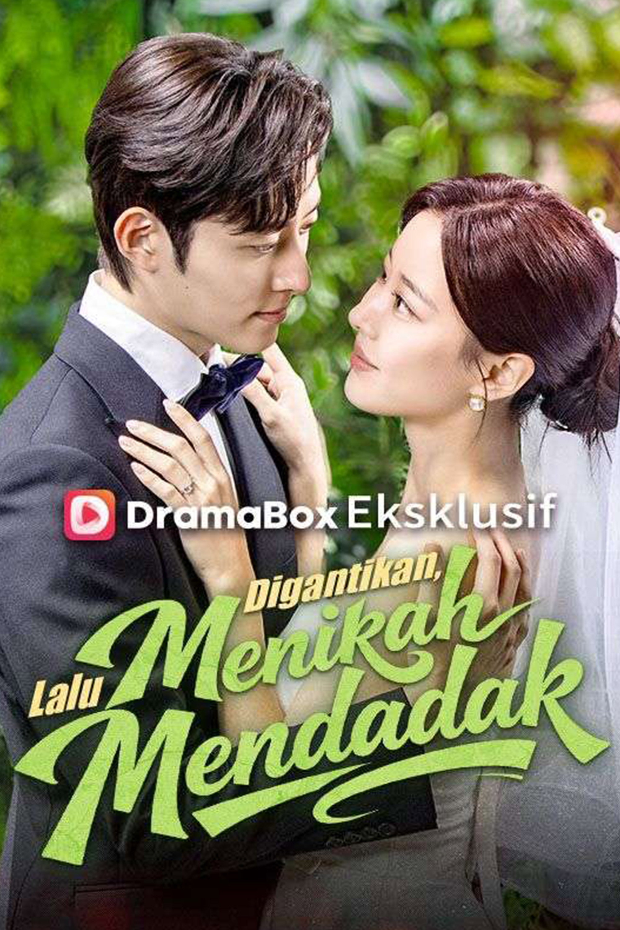 Digantikan, Lalu Menikah Mendadak