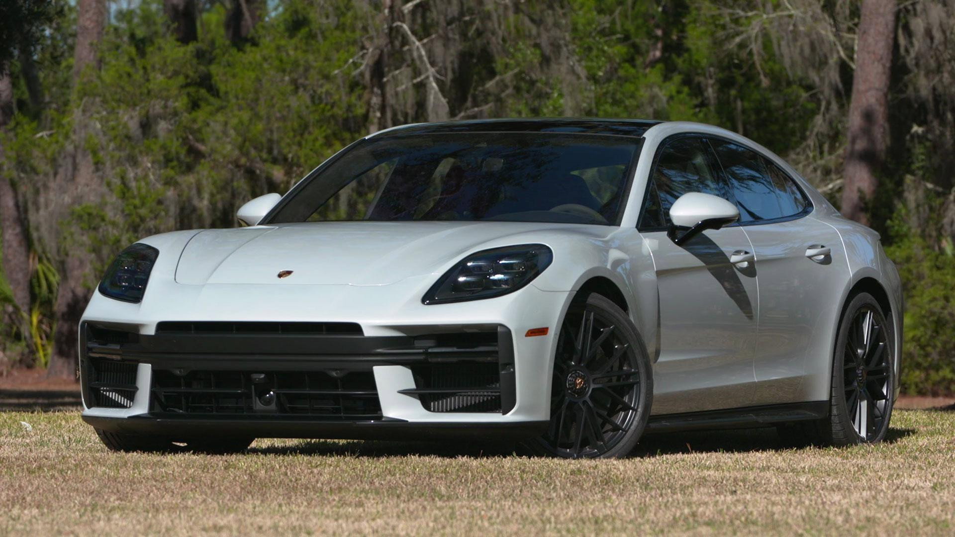 226 Porsche Panamera GTS