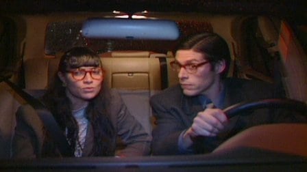 Armando spies on Betty and Nicol&aacute;s