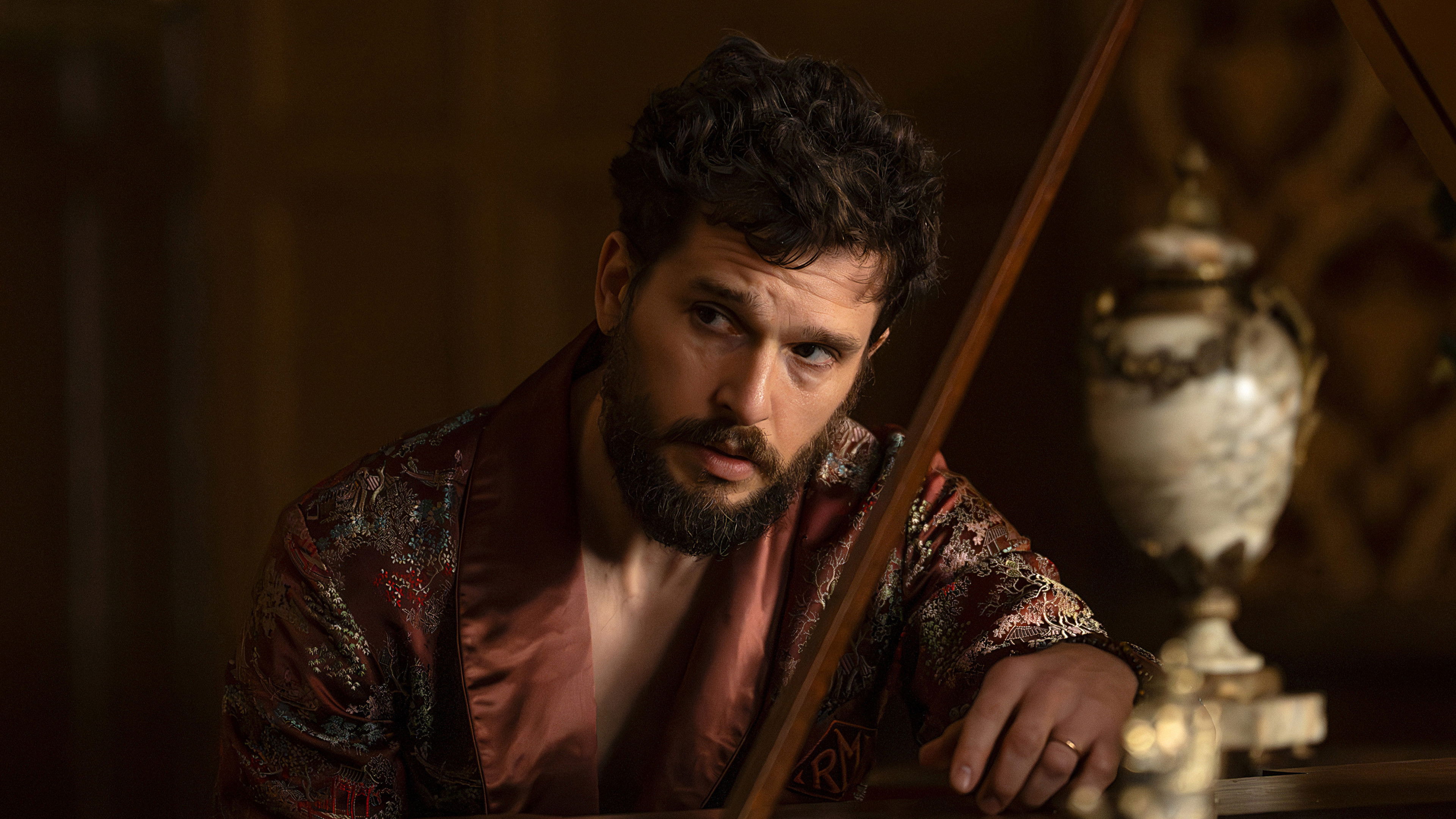 El comandante y la dama gris