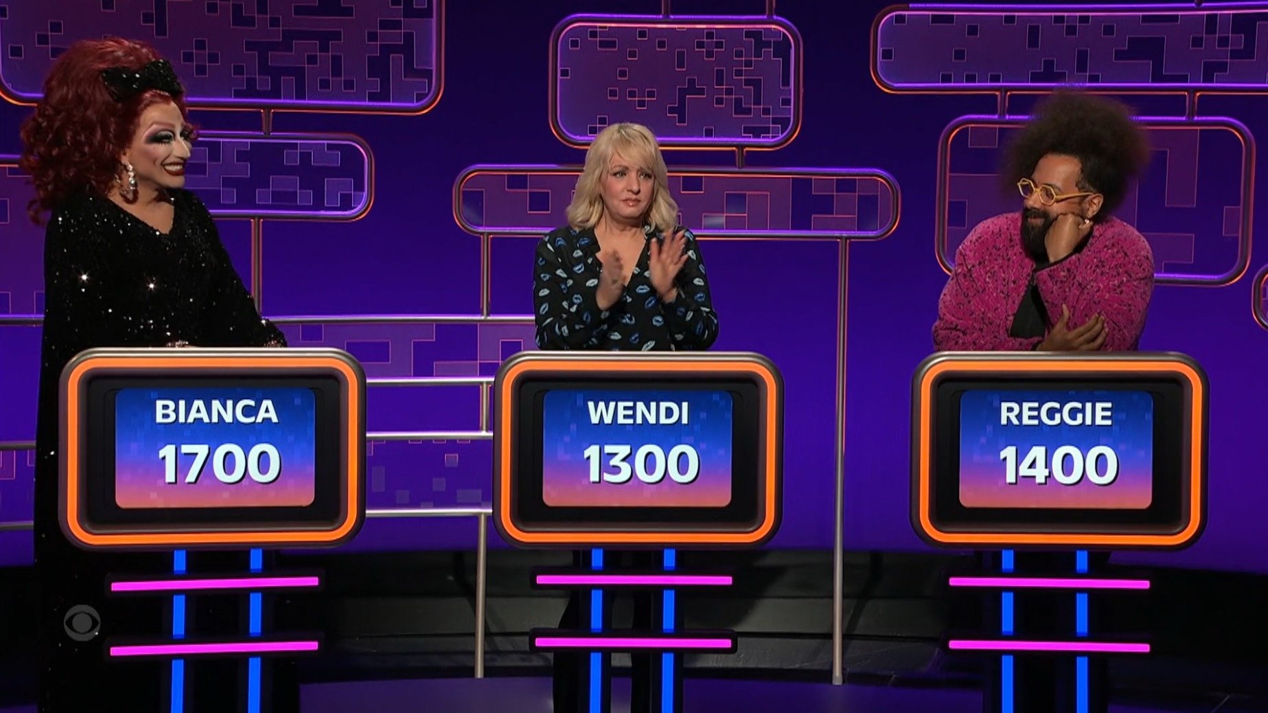 2//24 (Bianca Del Rio, Reggie Watts, Wendi McLendon-Covey)