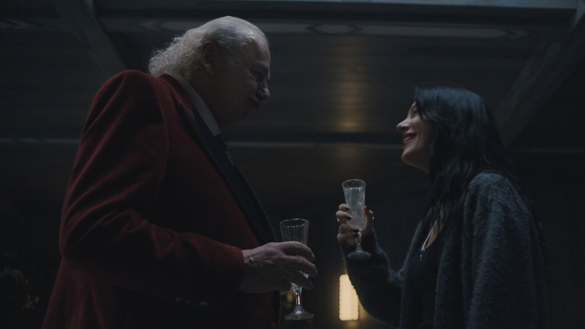 Algo Vivo, Algo Muerto, Algo Robado, Algo Rojo