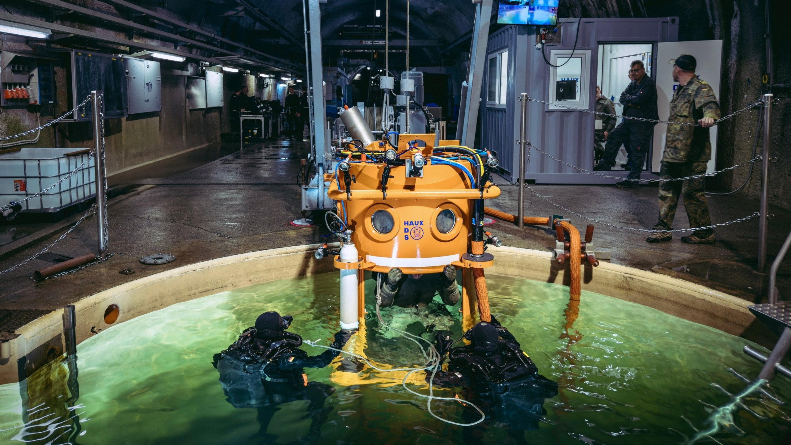 Prueba en el potente submarino de la Bundeswehr