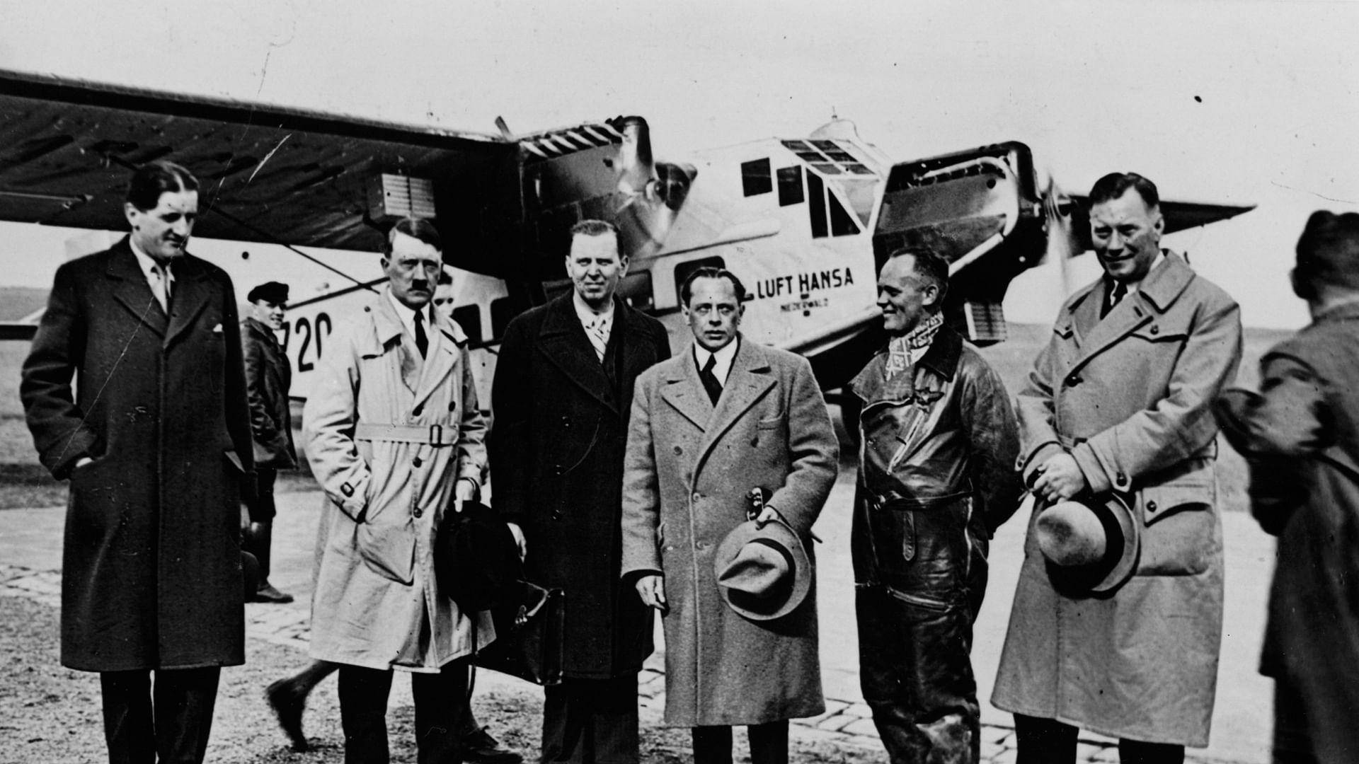 Pioneros y Propaganda