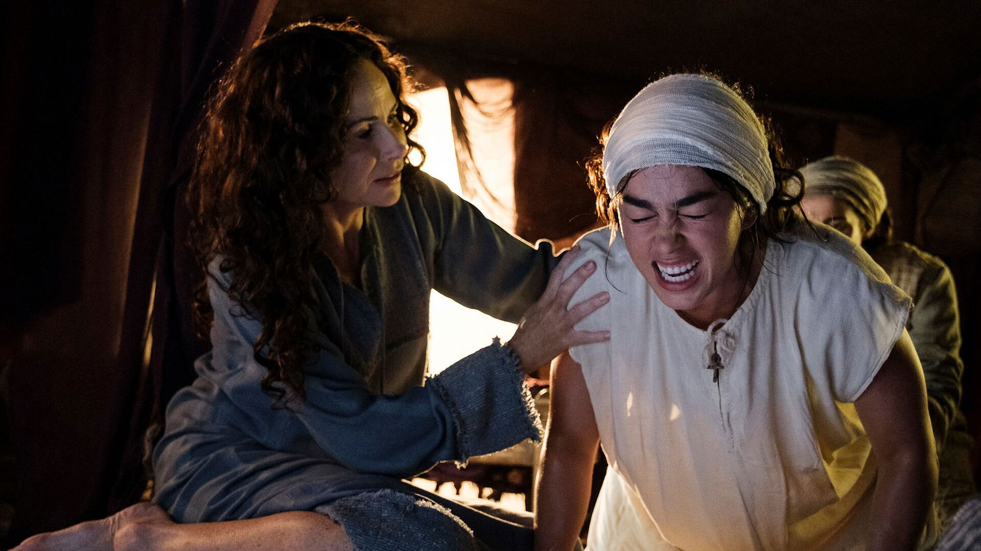 La mujer que lo arriesgó todo (2)