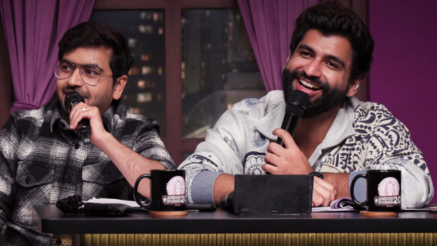 Roast candente de Harsh Gujral con el Shayari de Rajat Sood