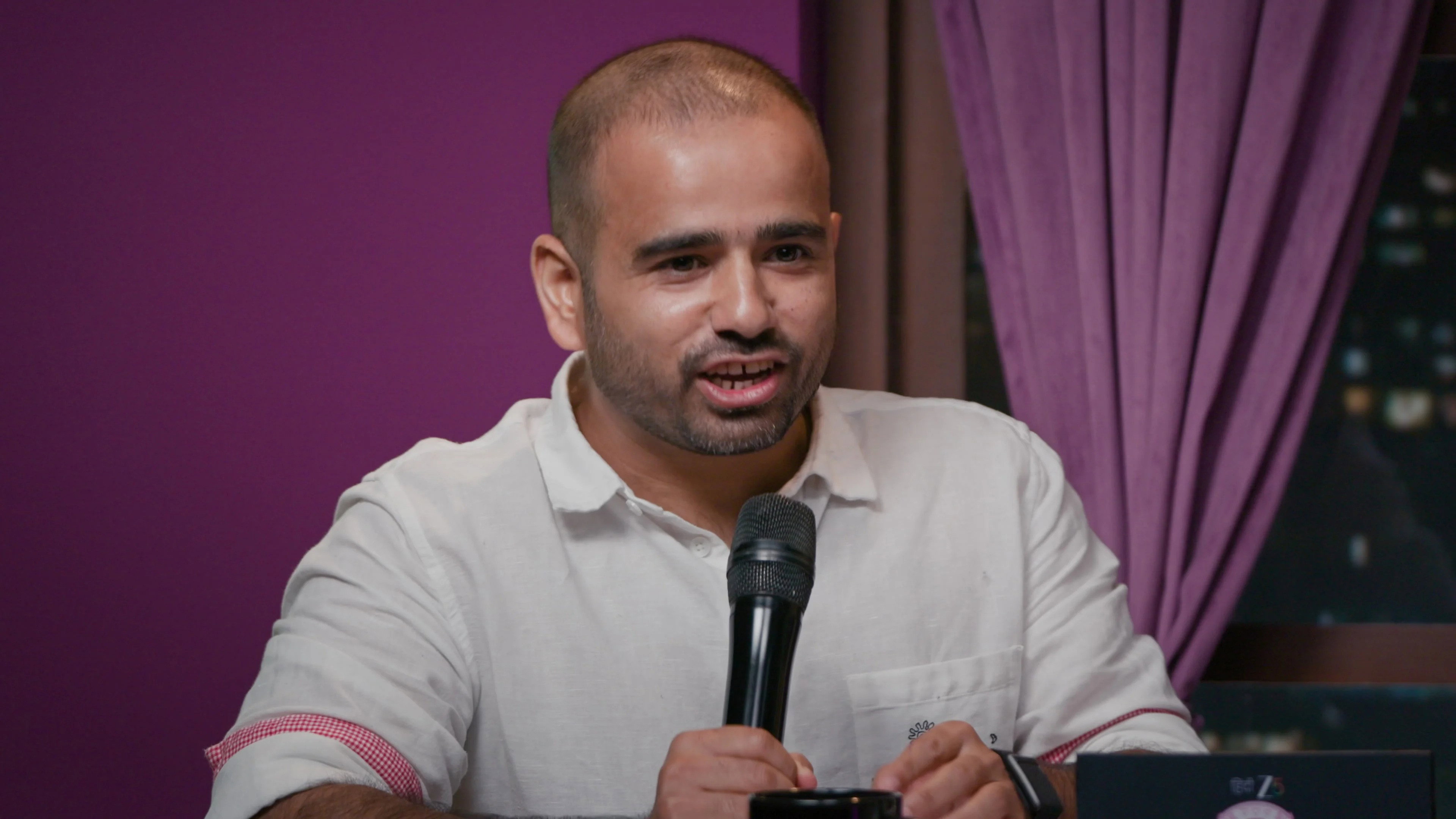 ¿Llamaron Gaurav y Kushagra a sus equipos promedio?