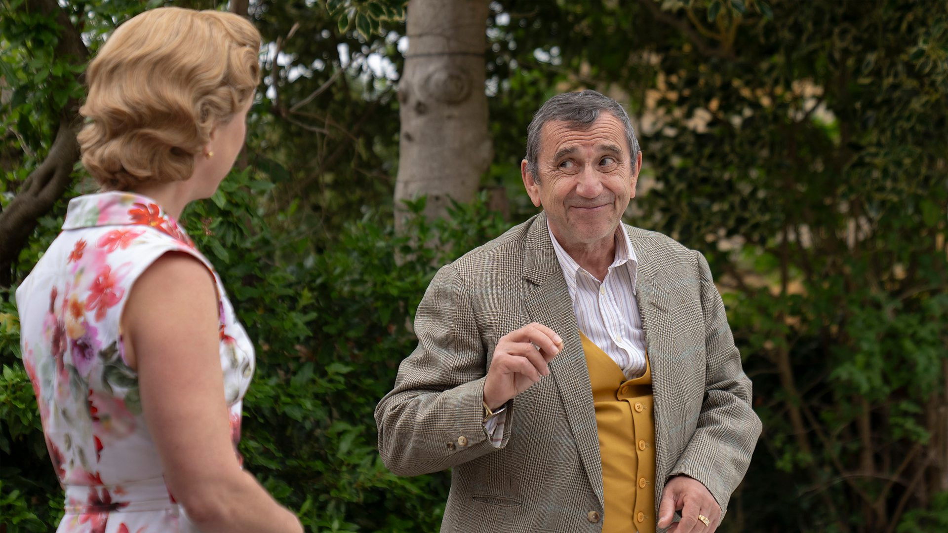 The Mayor and the Magician