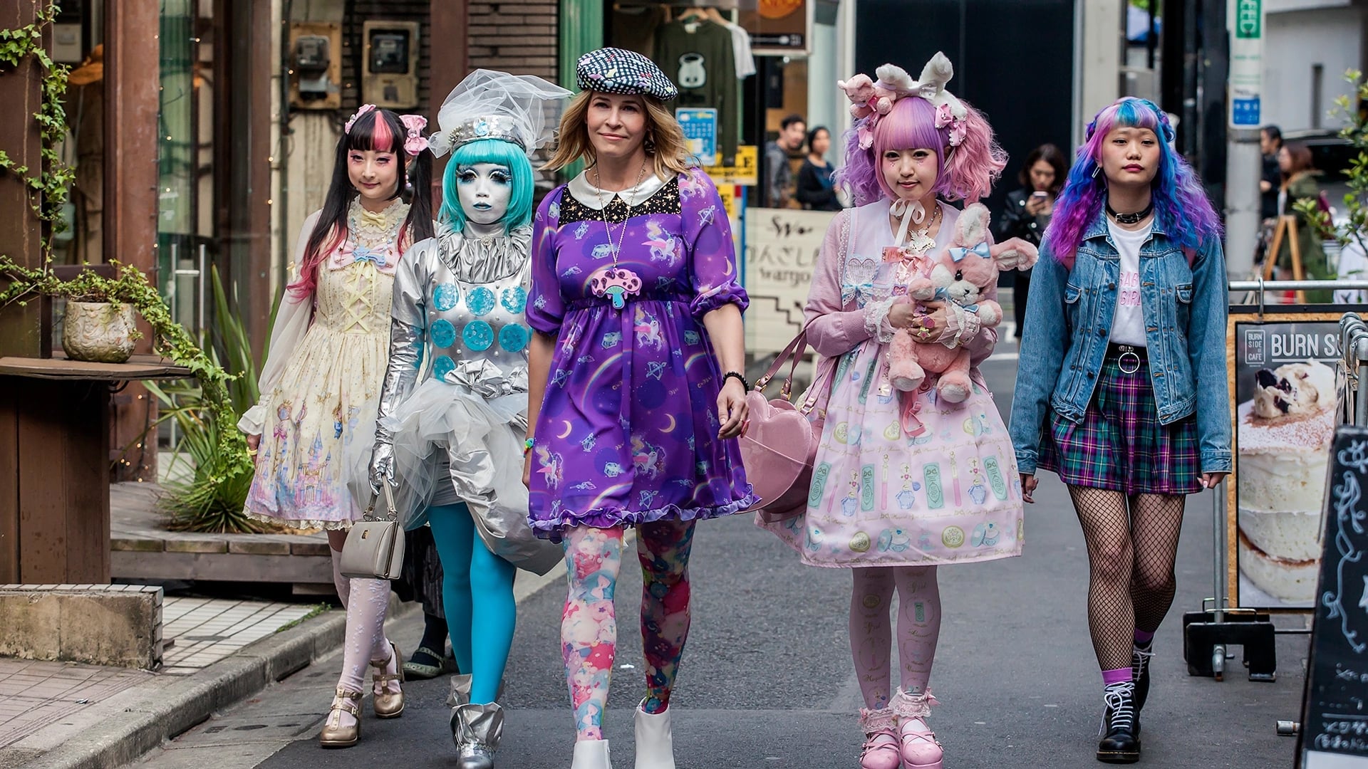 Gwen Stefani, Tokyo Style the Night Sun