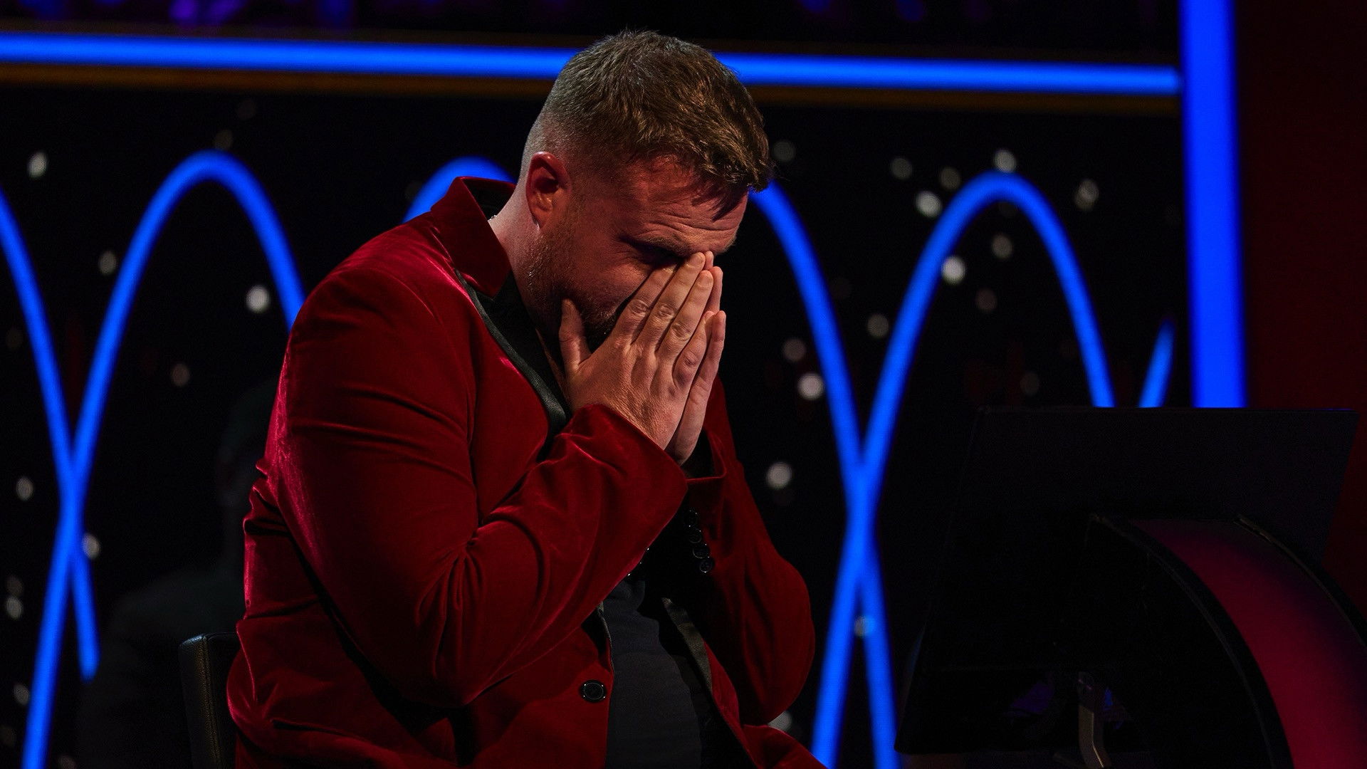 Jueves 8 de enero 7 p.m.