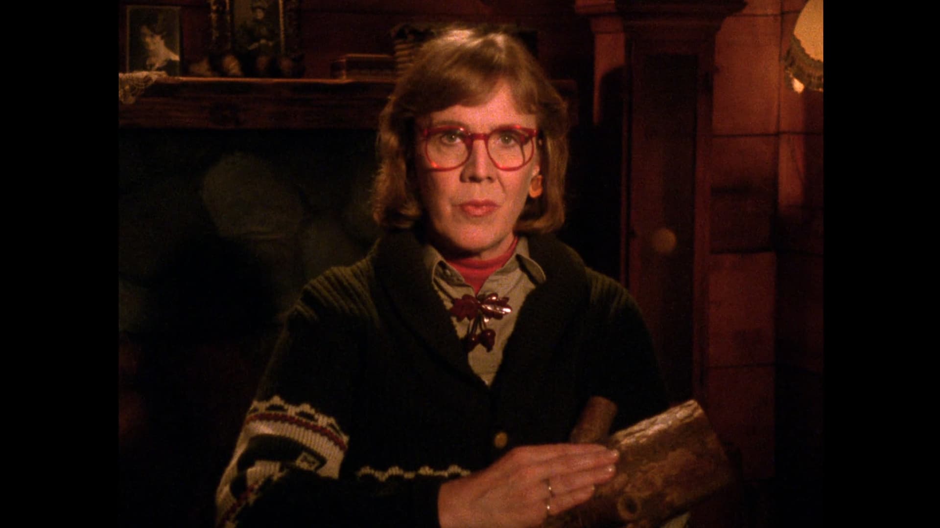 Log Lady Introduction - S2E18