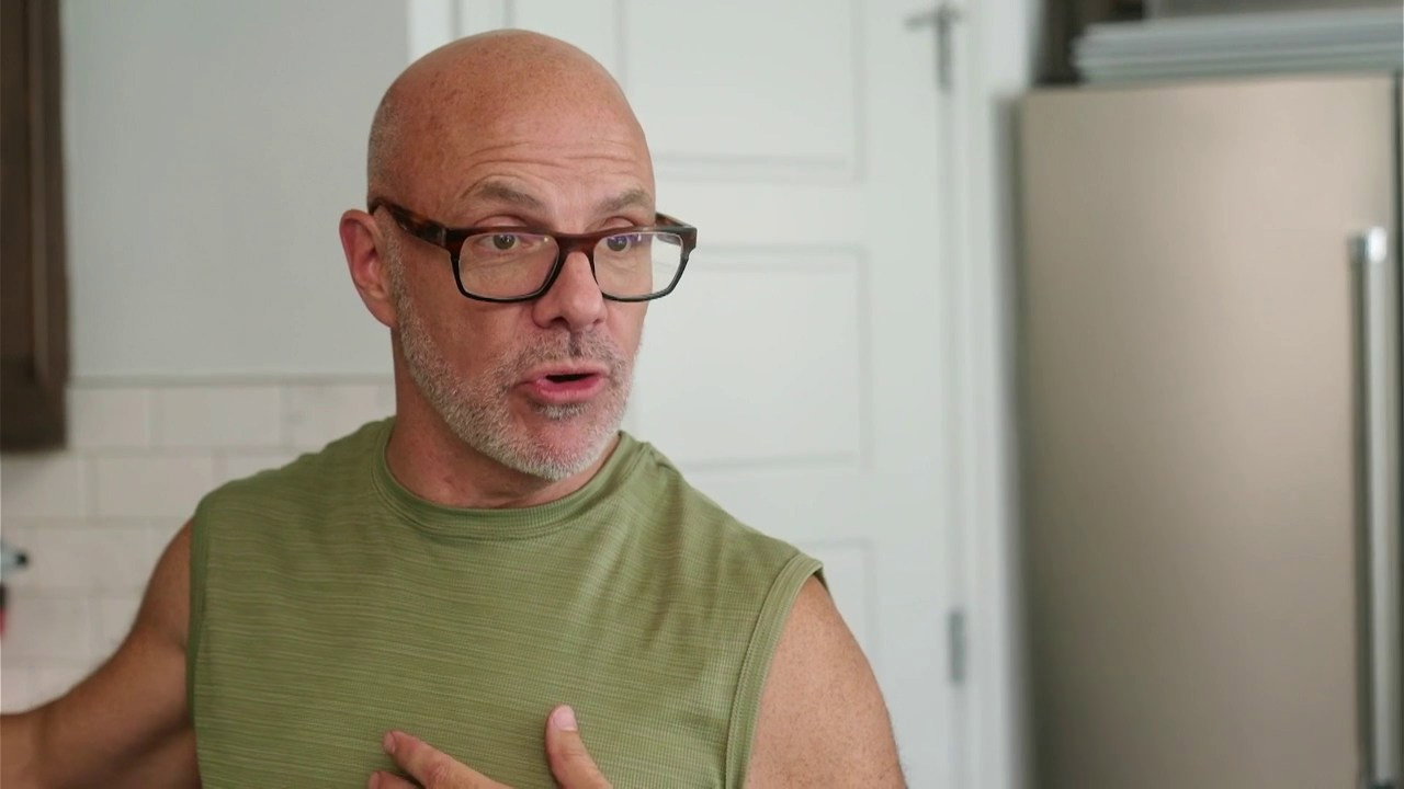 Noche en Edmonton: Brad