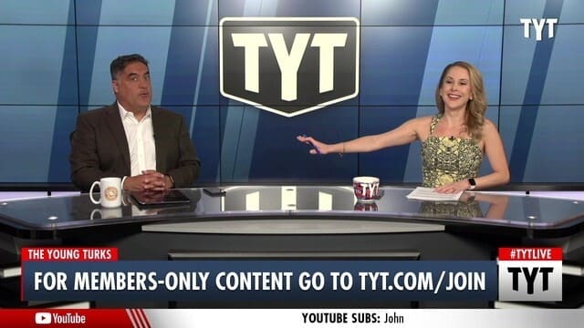 August , 221 - Hour 2